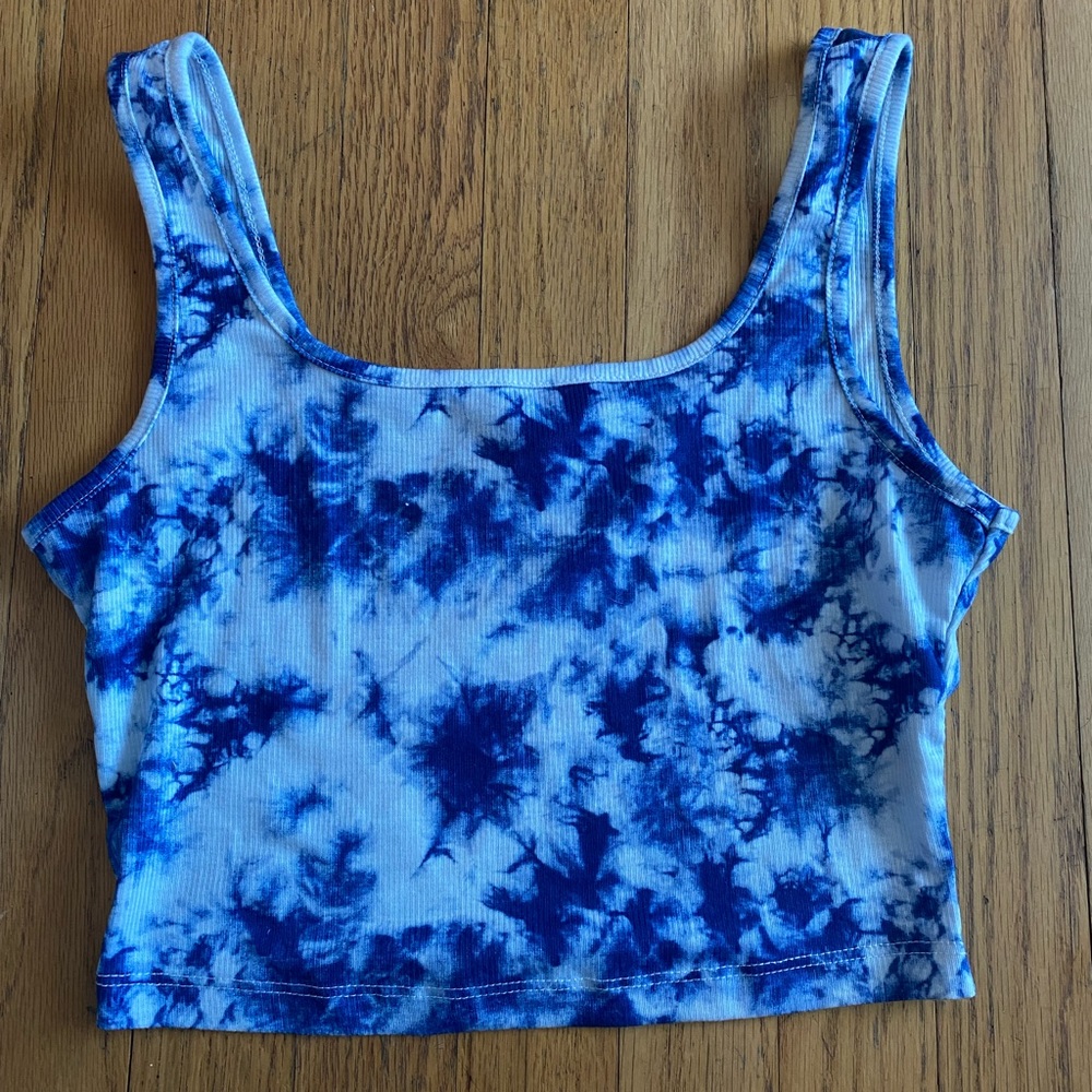 Blue tie dye tank top